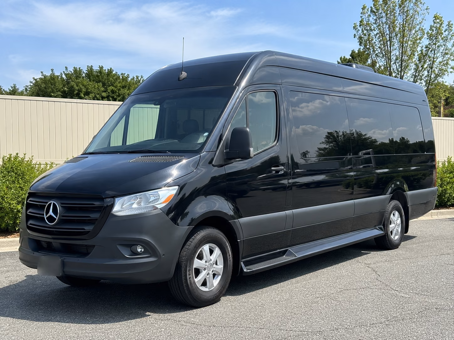 book group transportation for your next airport transfer 2