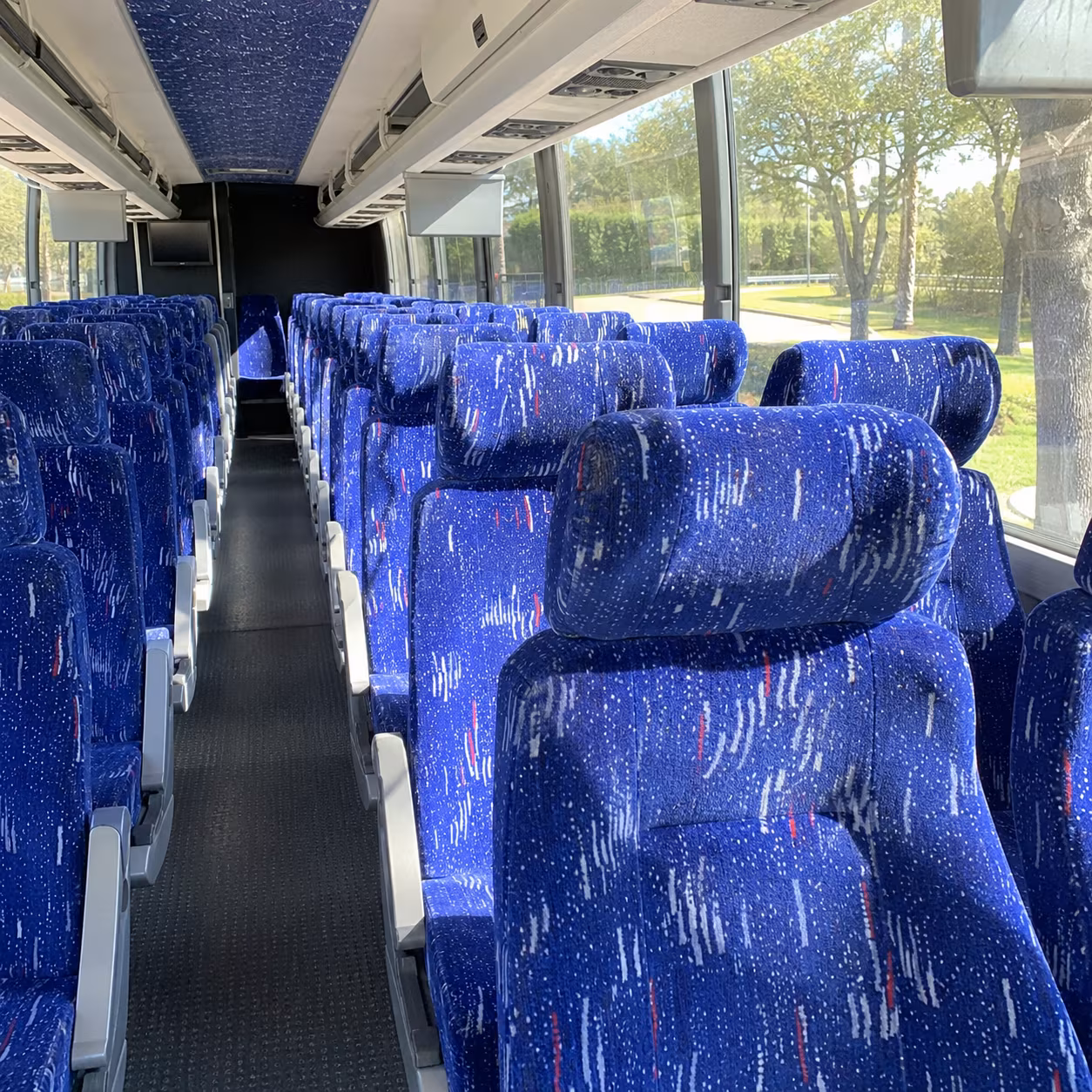 charter buses to angels baseball and ducks hockey in anaheim