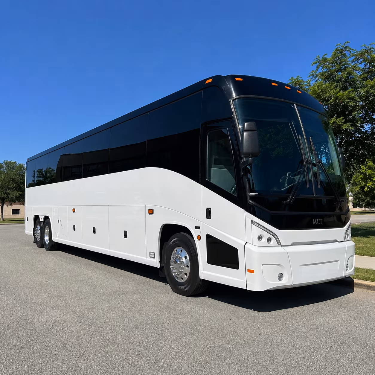 ontario 40 passenger charter bus