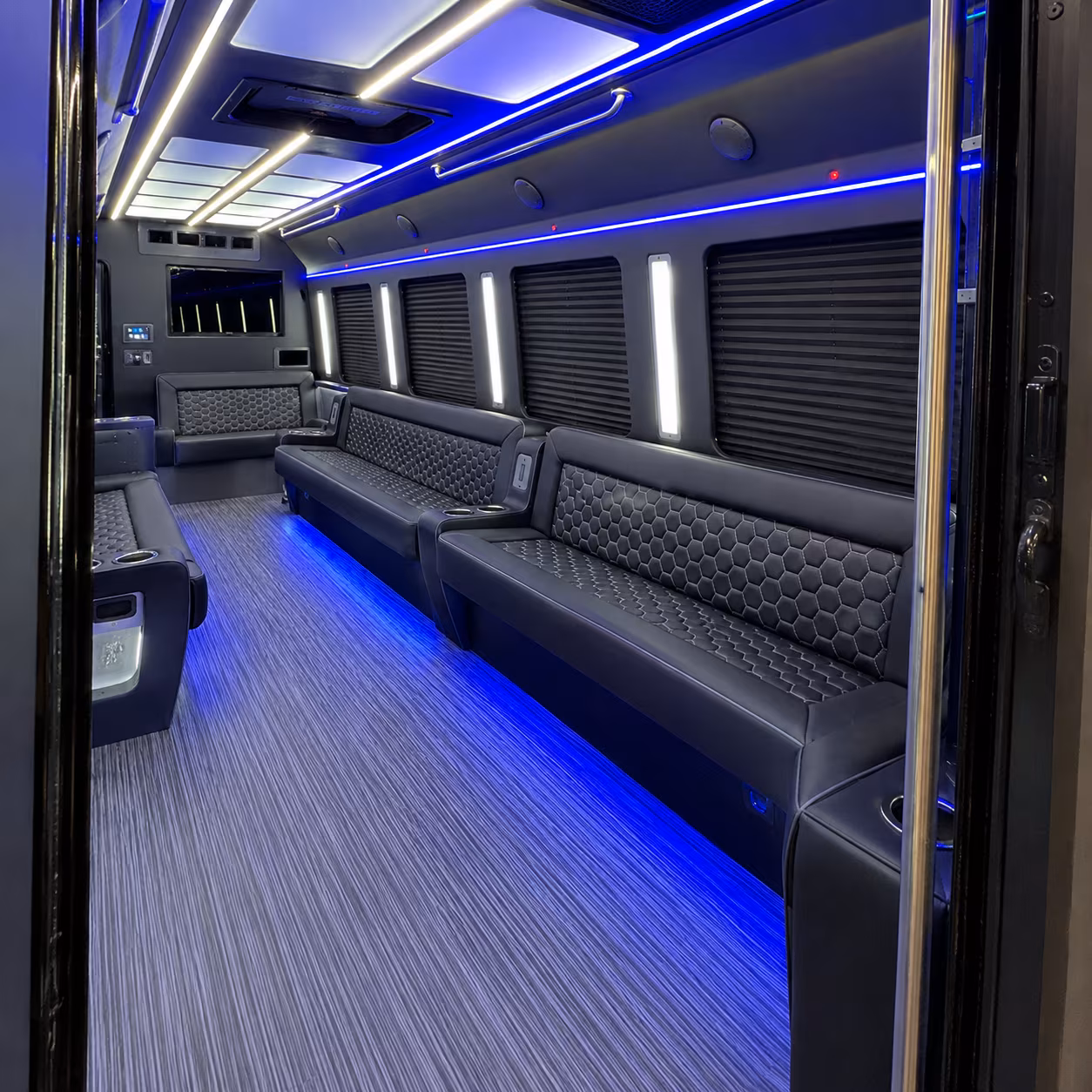 ontario bus rentals