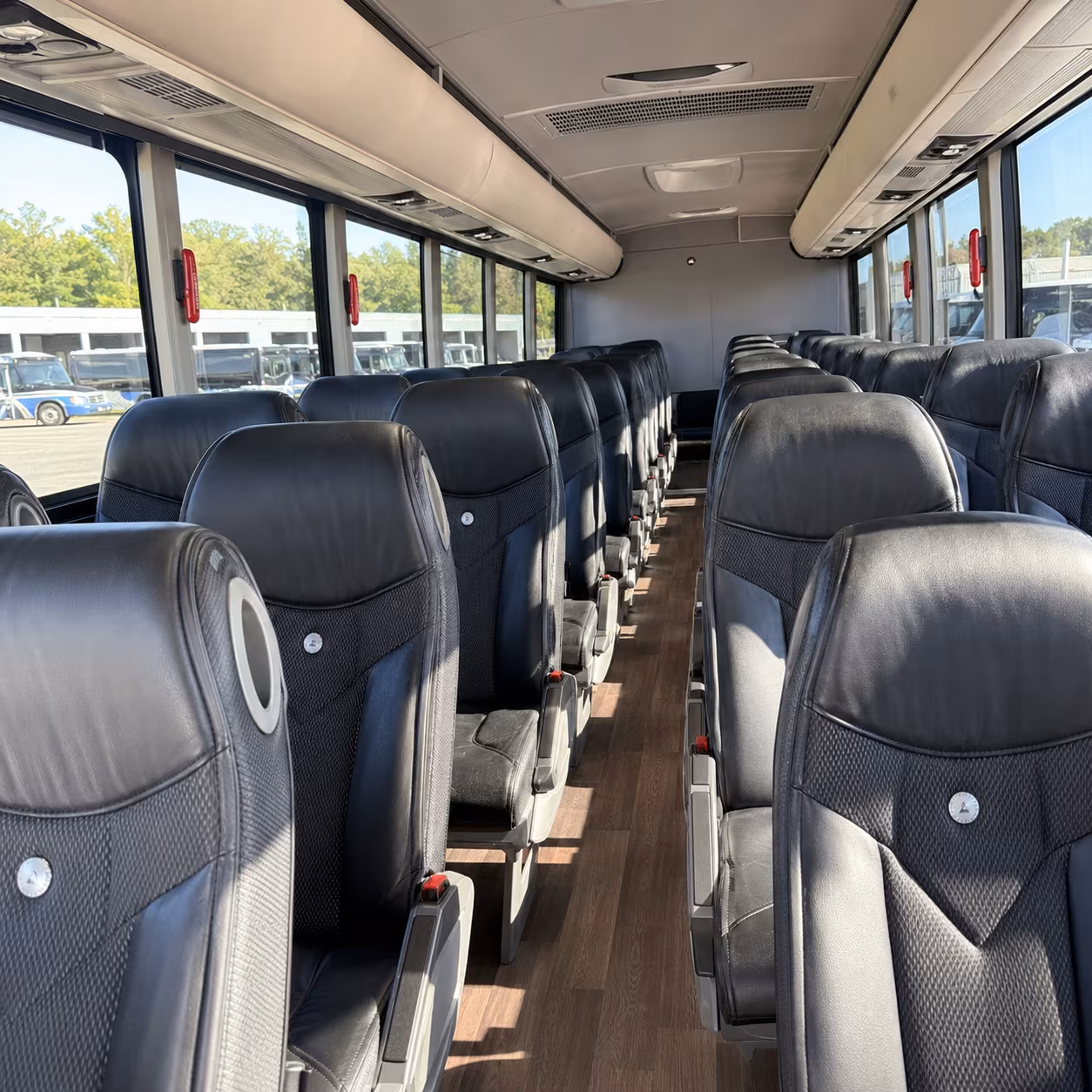 ontario minibus rentals