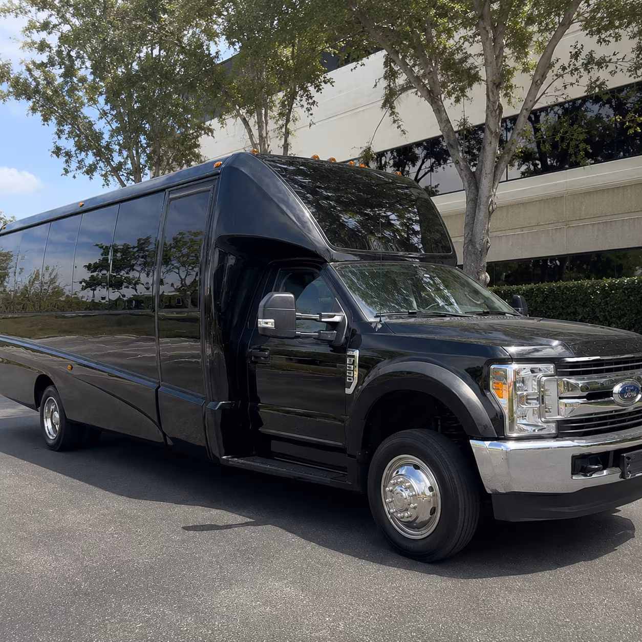 ontario quinceanera sweet 16 party bus rental