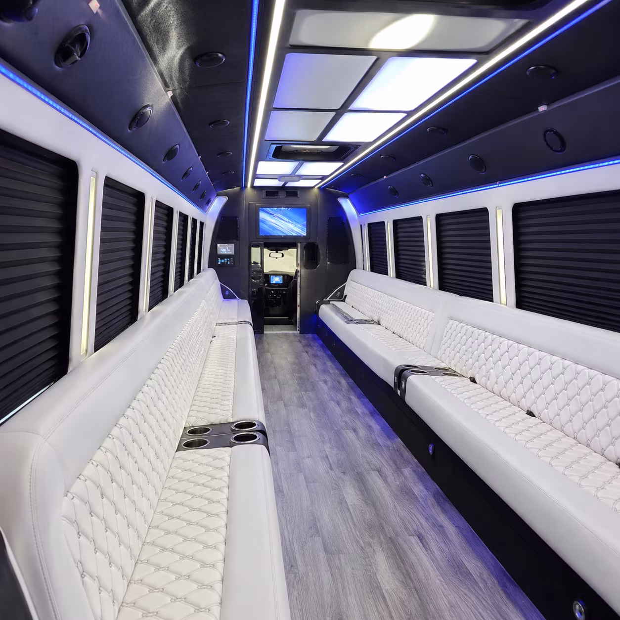why rent using ontariominibuscompany com